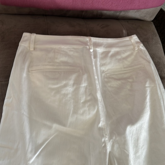 Local European white canvas cargos. Size XL - Picture 6 of 7